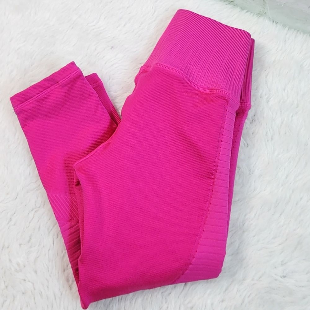 Avacado Bright Pink Capri Compression Leggings